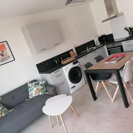 La Corvette Maison Avec Piscine/parking/wifi/plages 5kms *