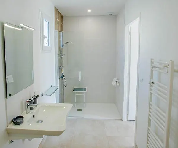 بيت للعطل La Corvette Maison Avec Piscine/parking/wifi/plages 5kms