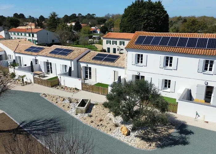 La Corvette Maison Avec Piscine/parking/wifi/plages 5kms * لو ماثيز